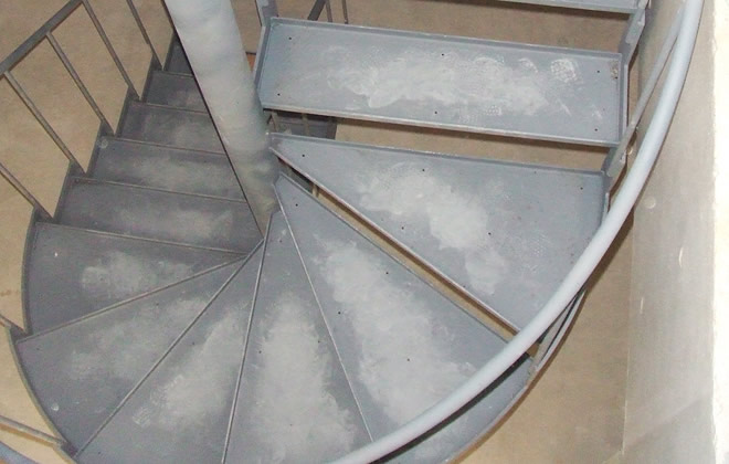 イメージ：螺旋階段